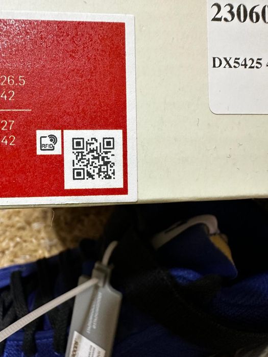 Продам кроссовки Nike (оригинал)