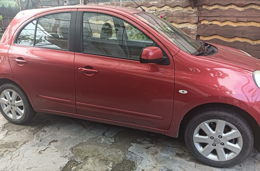 NISSAN Micra