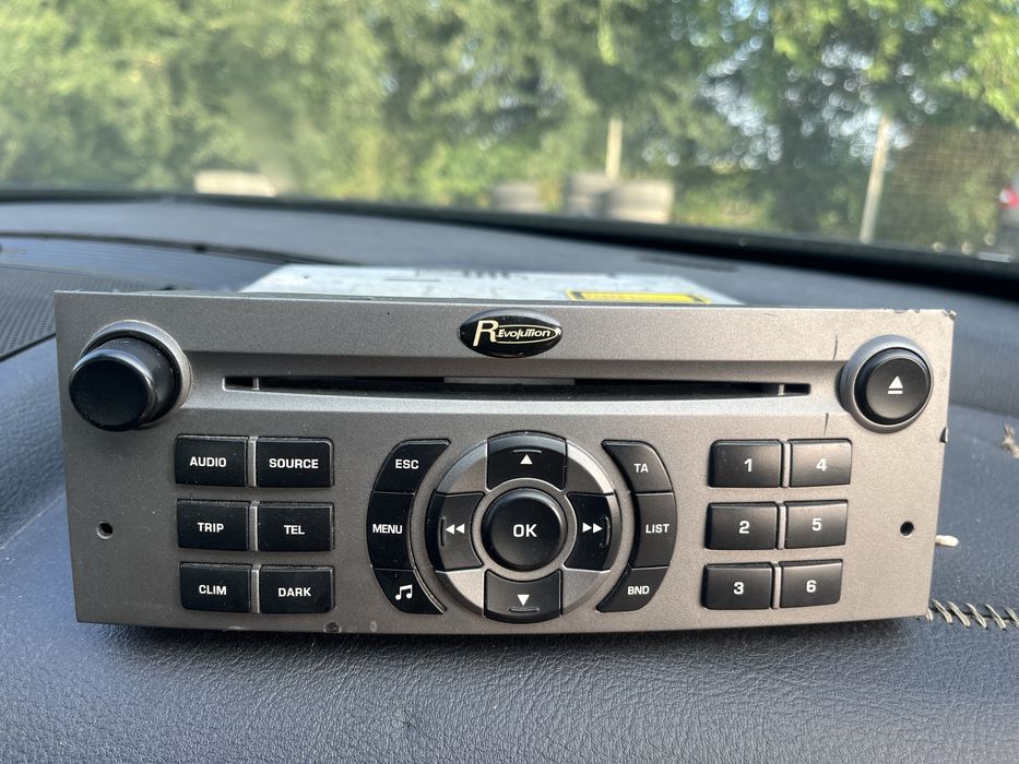 Casetofon/ radio peugeot 407!