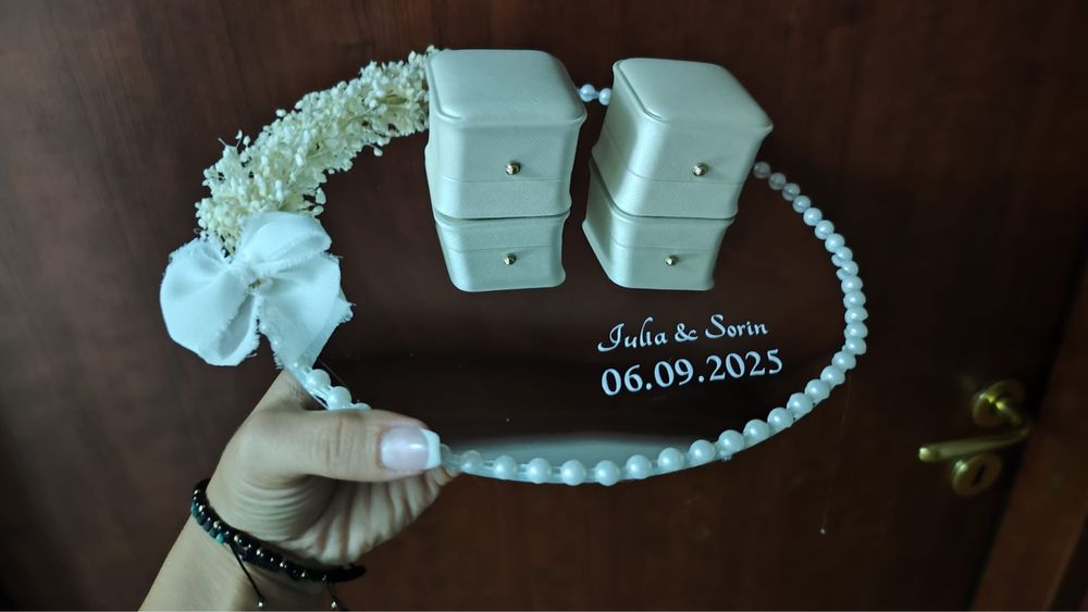 Oglinda gatit mireasa!!