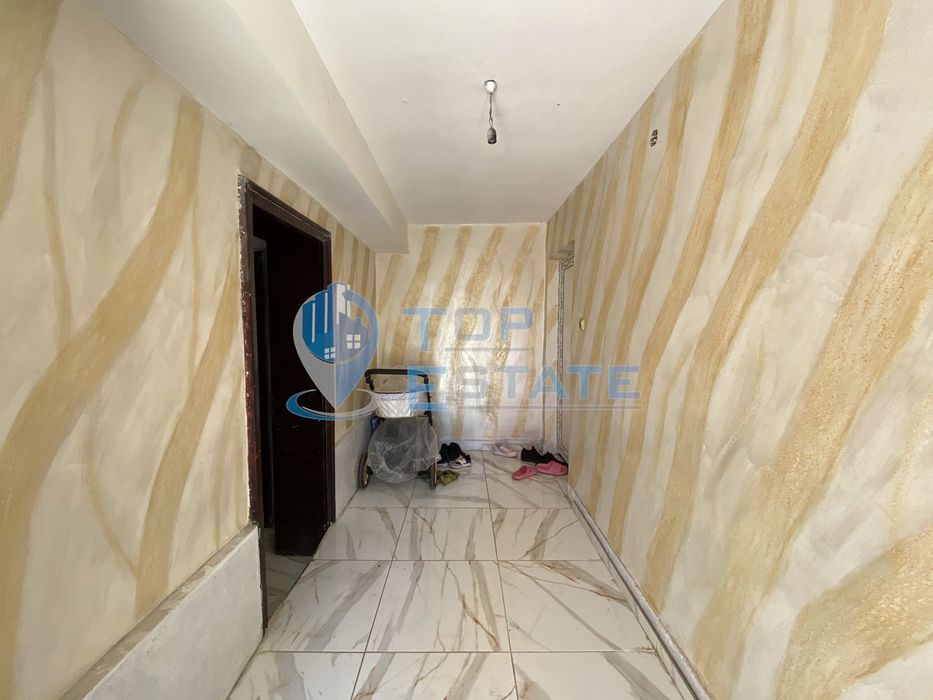 Продава се Къща в Павликени - 800 кв.м за 99 €/кв.м - Снимка #5