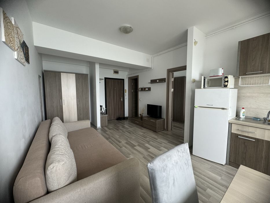 Inchiriez ap. 2 cam TERMEN LUNG (1 an - invlusiv vara) in Mamaia, Zona Summerland