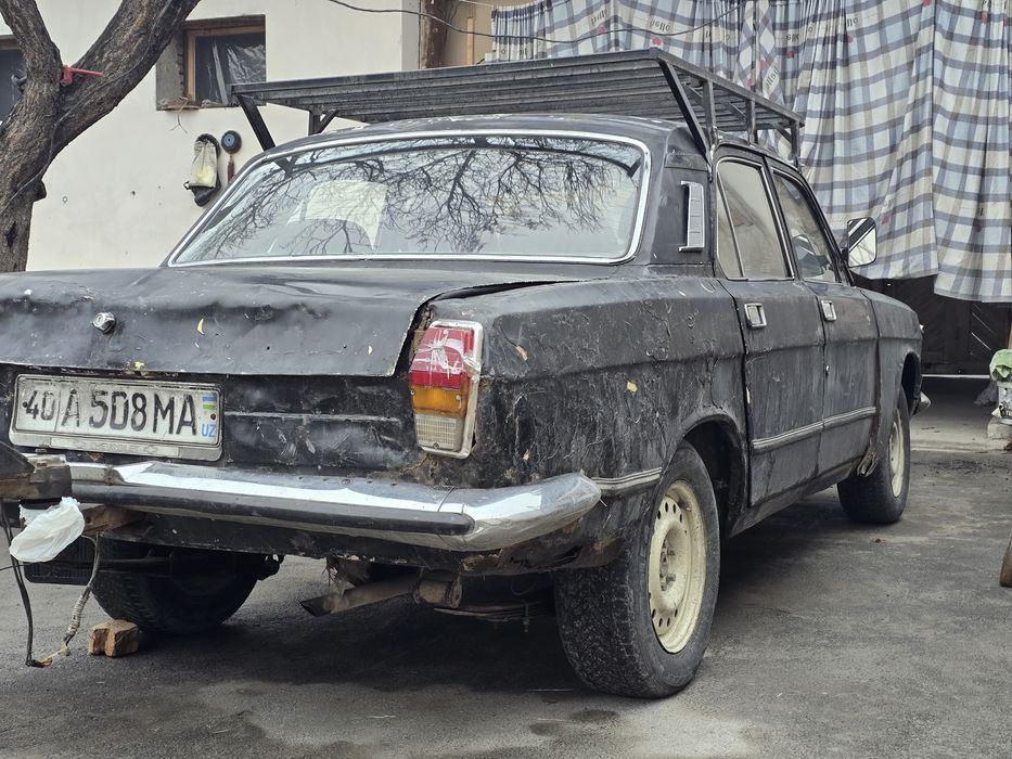 Mashina sotiladi volga Gaz 2410