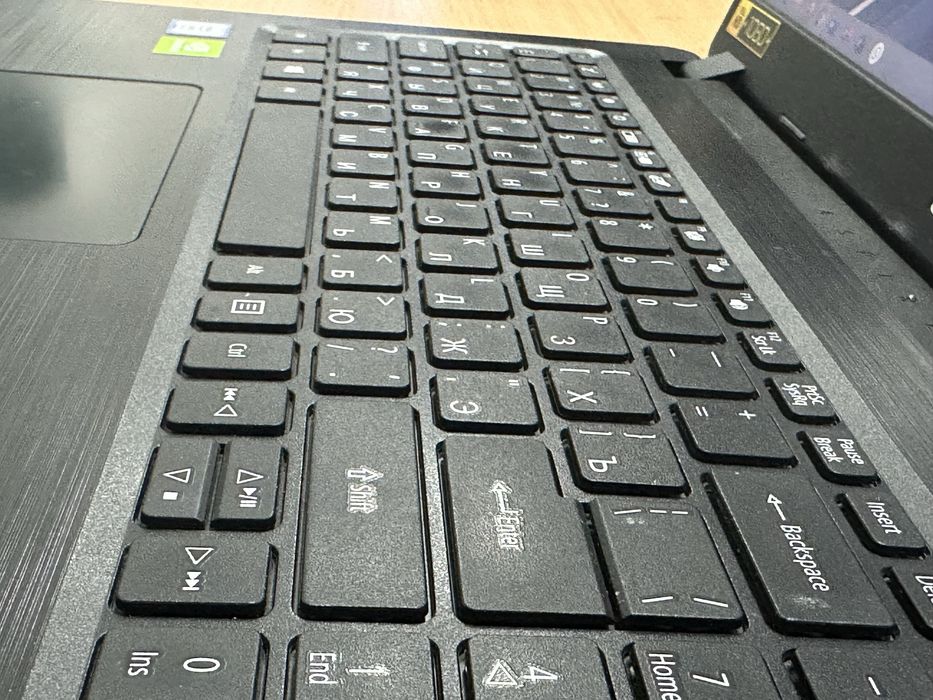 Aser наутбук сатылады