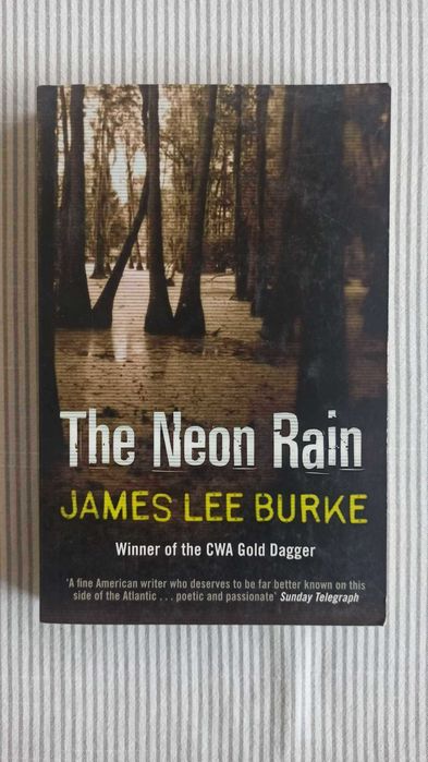 Книги на английски език