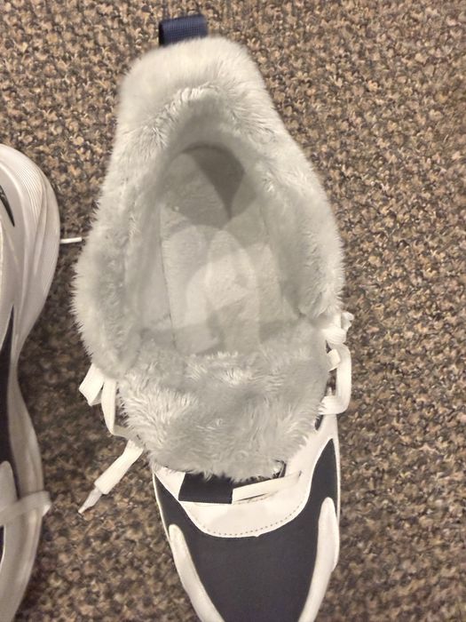 Adidasi imblaniti nr 48’5