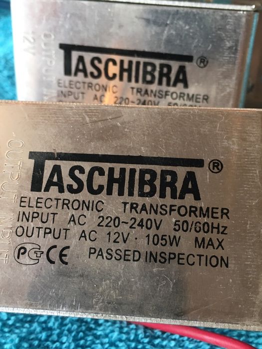 Продам потолочные софиты.