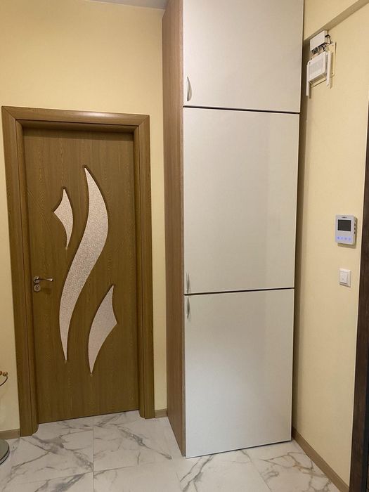 Дава се под наем Тристаен апартамент в Пловдив, Христо Смирненски - 93 кв.м за 700 € - Снимка #13