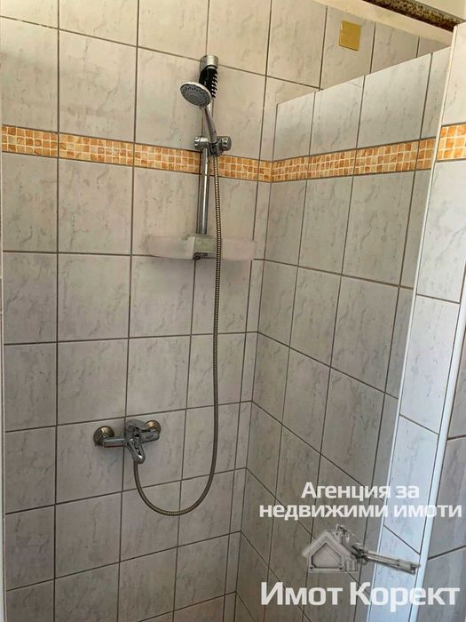 Дава се под наем Двустаен апартамент в Асеновград - 65 кв.м за 255 € - Снимка #2