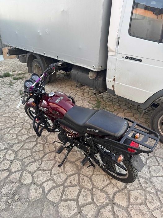 Продам мотоцикл в хорошем состояний.