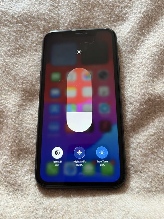 Продаётся Айфон 11