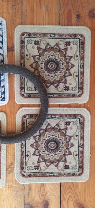 Комплект ковриков для сидения.