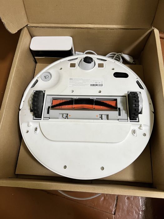Робот-пылесос Xiaomi Mi Robot Vacuum-Mop White
