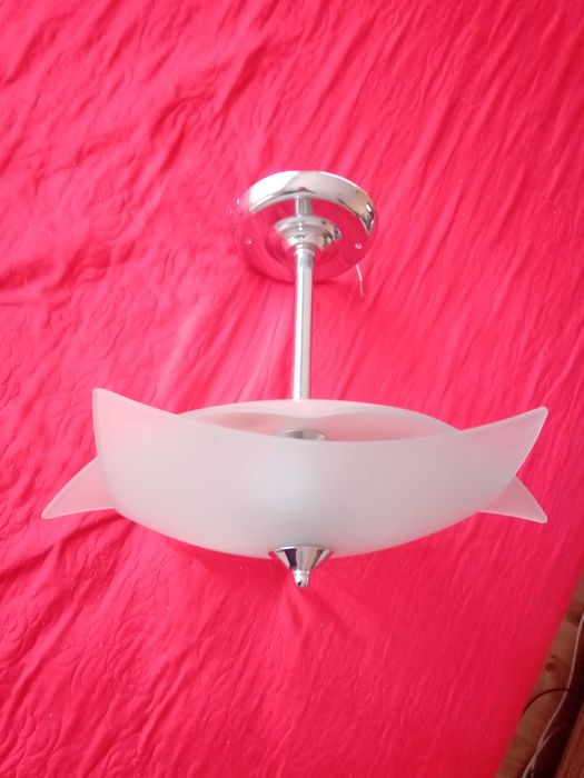 Осветително тяло за таван