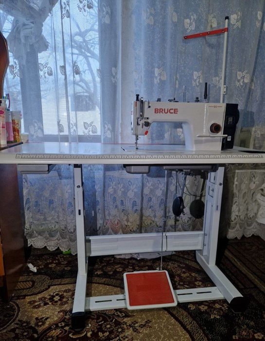 BRUCE X5 ТИКУВ машинаси  сотилади