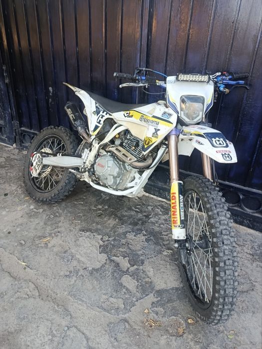 Продам мотоцикл motoland 250