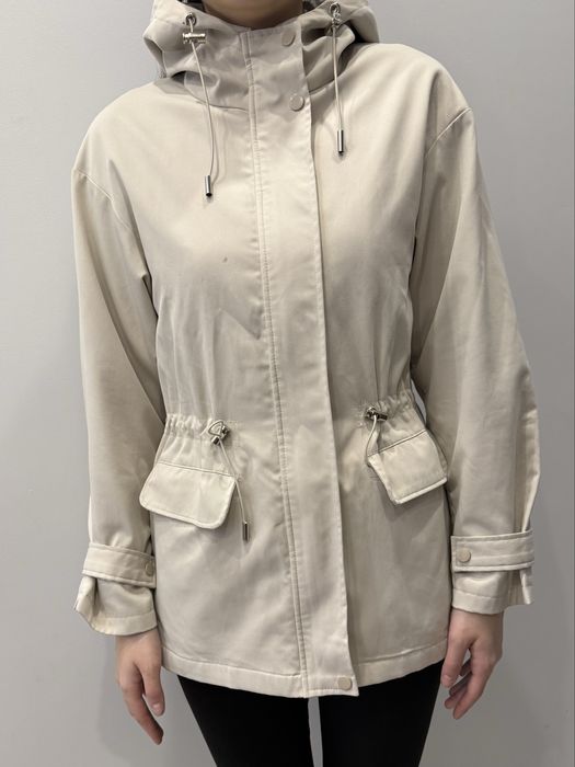 Куртка ( безрукавка в подарок )