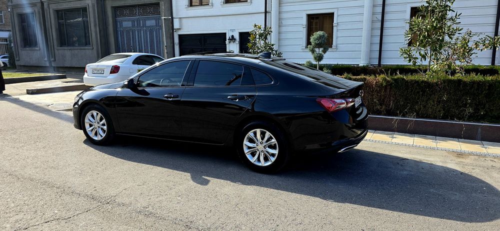 Malibu 2 XL 2023 BANK YOKE NAQD kiraska toza idayl holatda yayyor