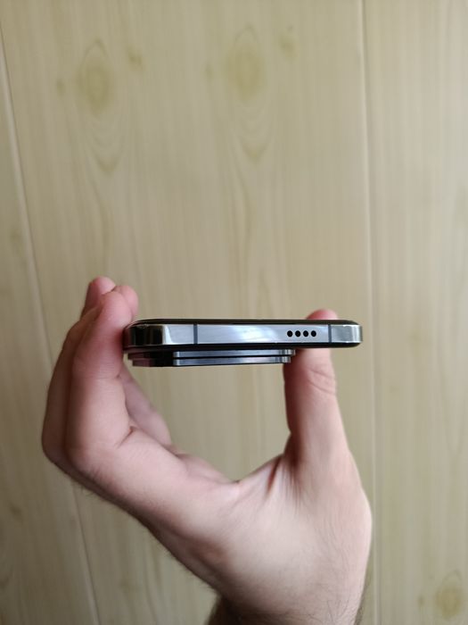 Xiaomi 14 Pro Black 16/512 Holat yahshi Full Komplekt China versia