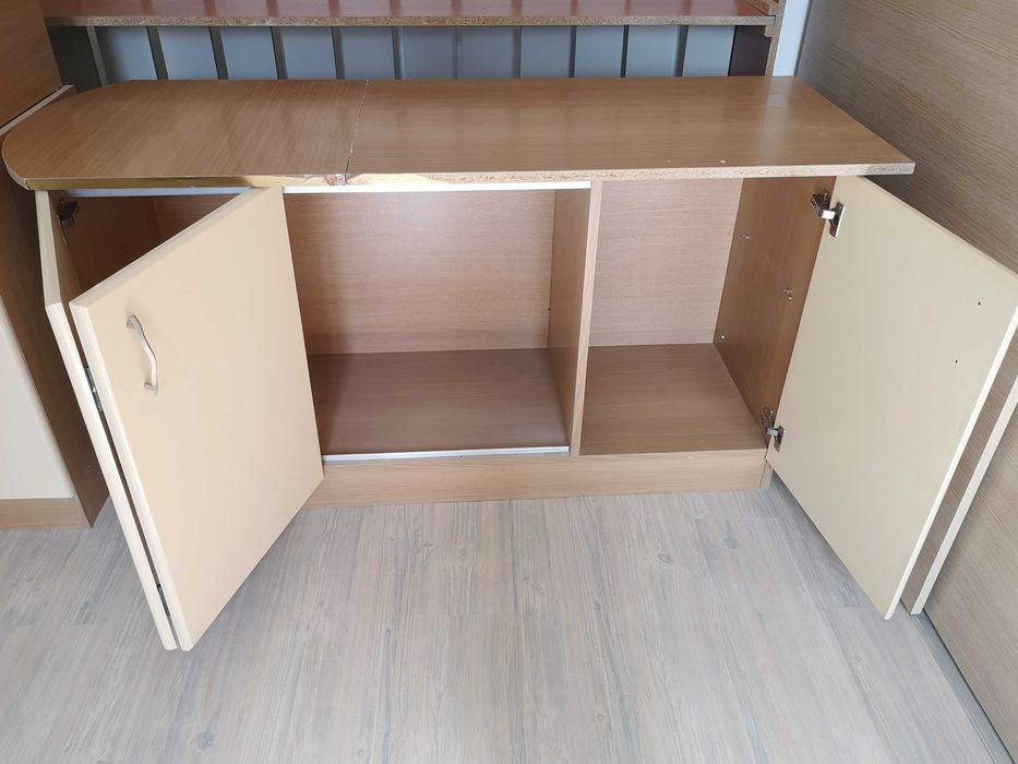 Мебели за детска стая / спалня гардероб шкаф скрин бюро основа легло