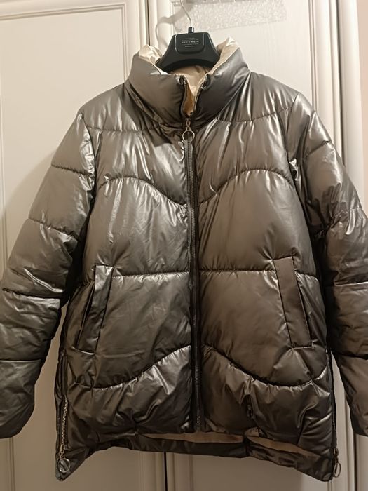 Куртка размер М отличная