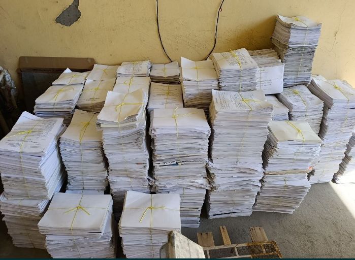 Макулатура  Makulatura картон  ок когоз А 4 Лест китоб дафтар оламиз