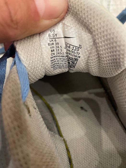 Оригинални маратонки Nike vm plus и airmax90