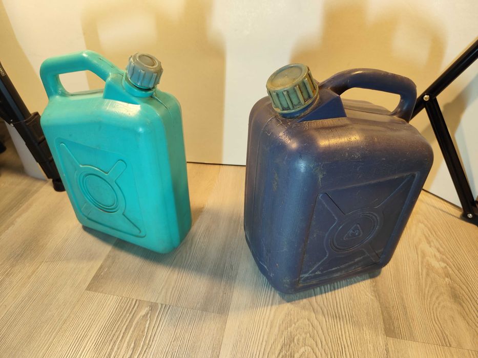 Set de bidoane comunism comuniste de 3 si 5L