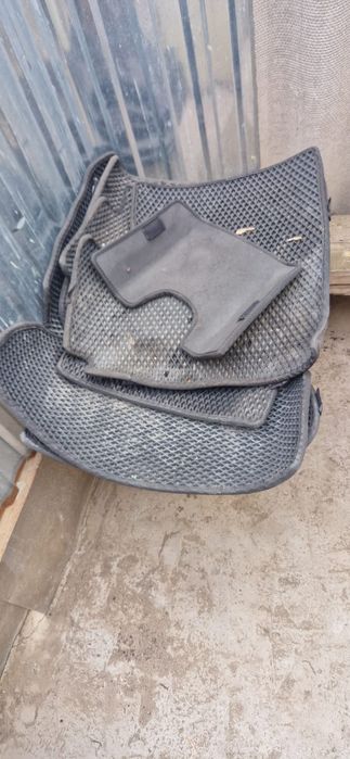 Продам полики на дастер