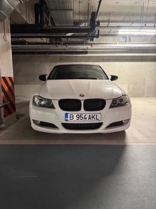 BMW Seria 3 / E90 / 320d / LCi / xDrive