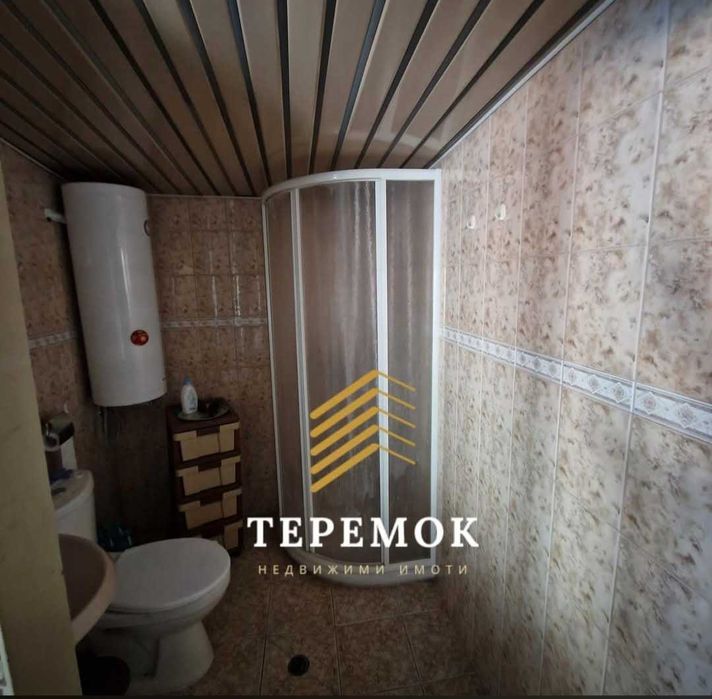 Продава къща гр Шумен, кв. Добруджански