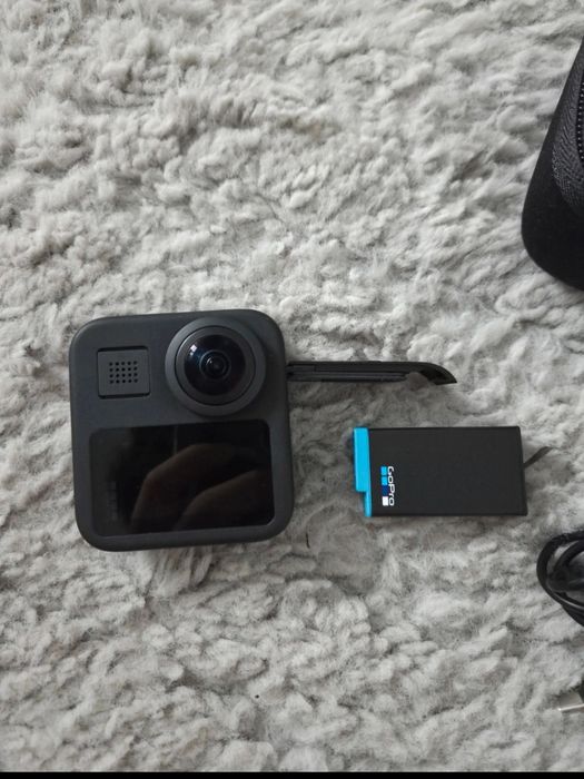 Go pro max cititi descrierea