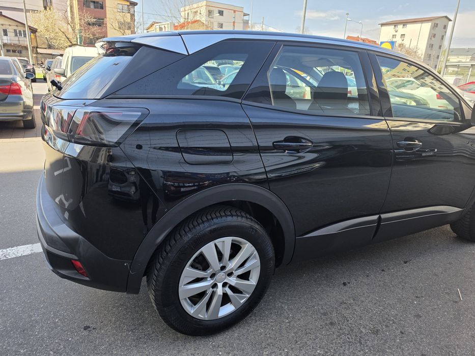 PEUGEOT 3008 PureTech 1.2 130 cp