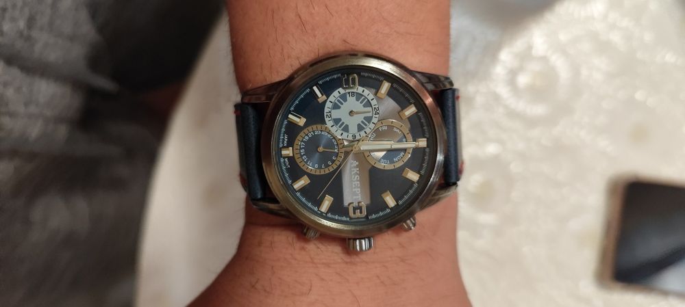 Японски часовник Aksept - чисто нов