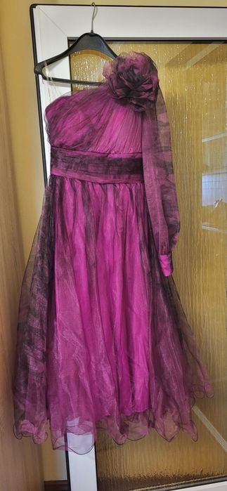 Vând rochie eleganta