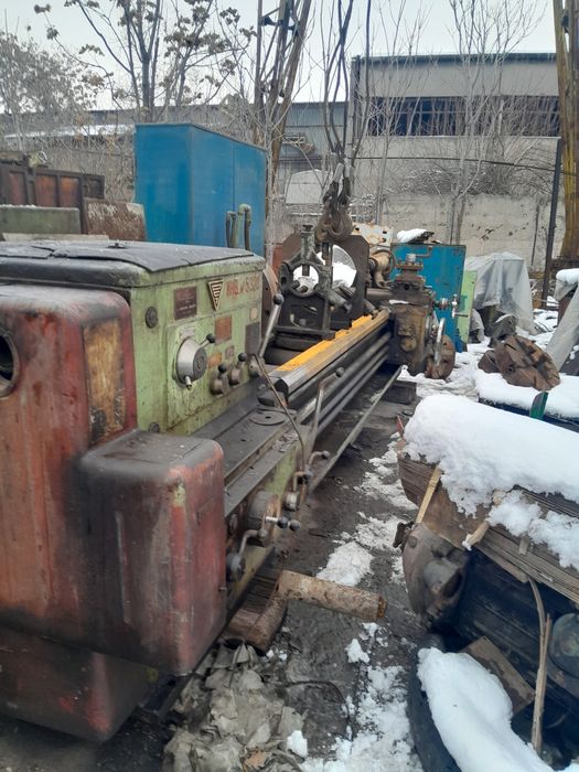 Токарный станок 1 М63 дип-300