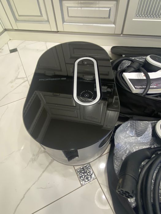 Stație de încărcare auto Încărcător auto Porsche