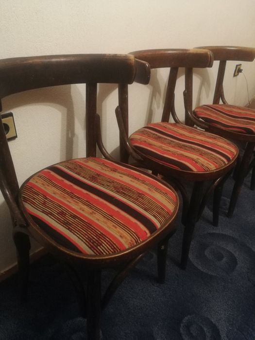 Столове Виенски - много стари