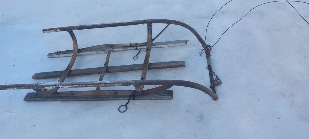 Продам сани а отличном состоянии