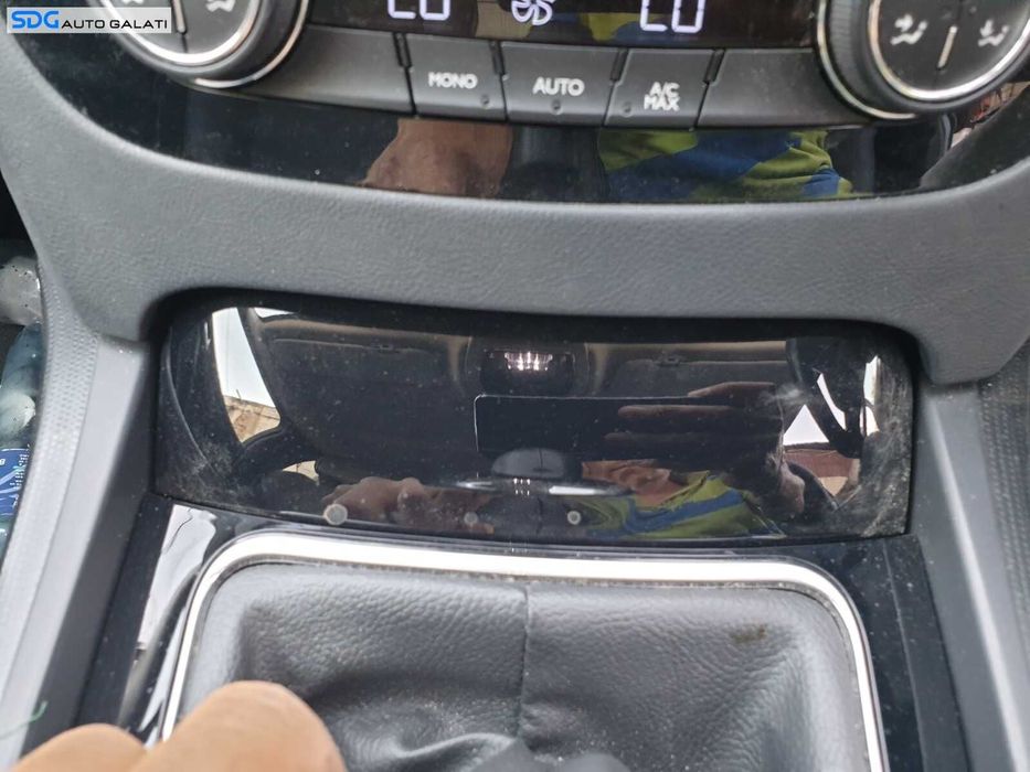 Scrumiera cu Bricheta Bord Peugeot 508 2010 - 2018 [C7733]