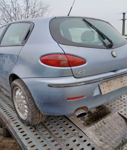 Hayon / Haion Alfa Romeo 147 prima generatie