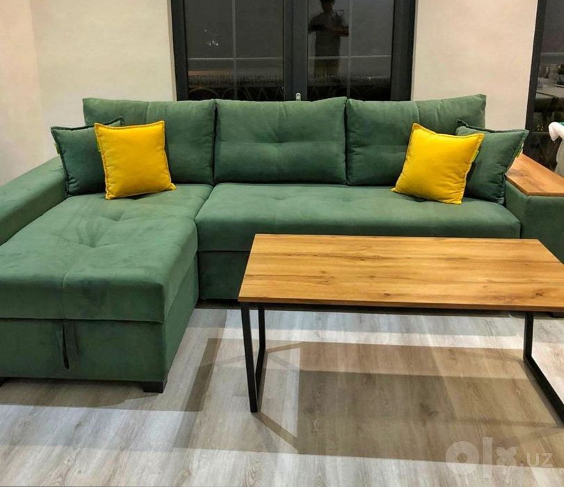 Raskladnoy Uglovoy Divan razmer 260x150sm