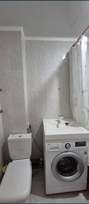 Сдам 1 ком кв район 8 школа