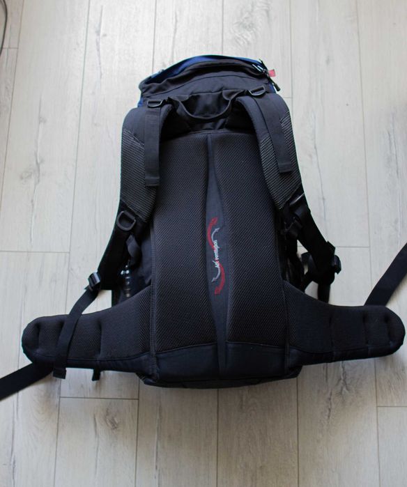 Туристическа раница Eiger 40