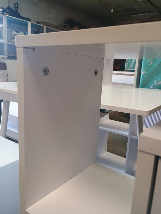 Шкаф за обувки с етажерка