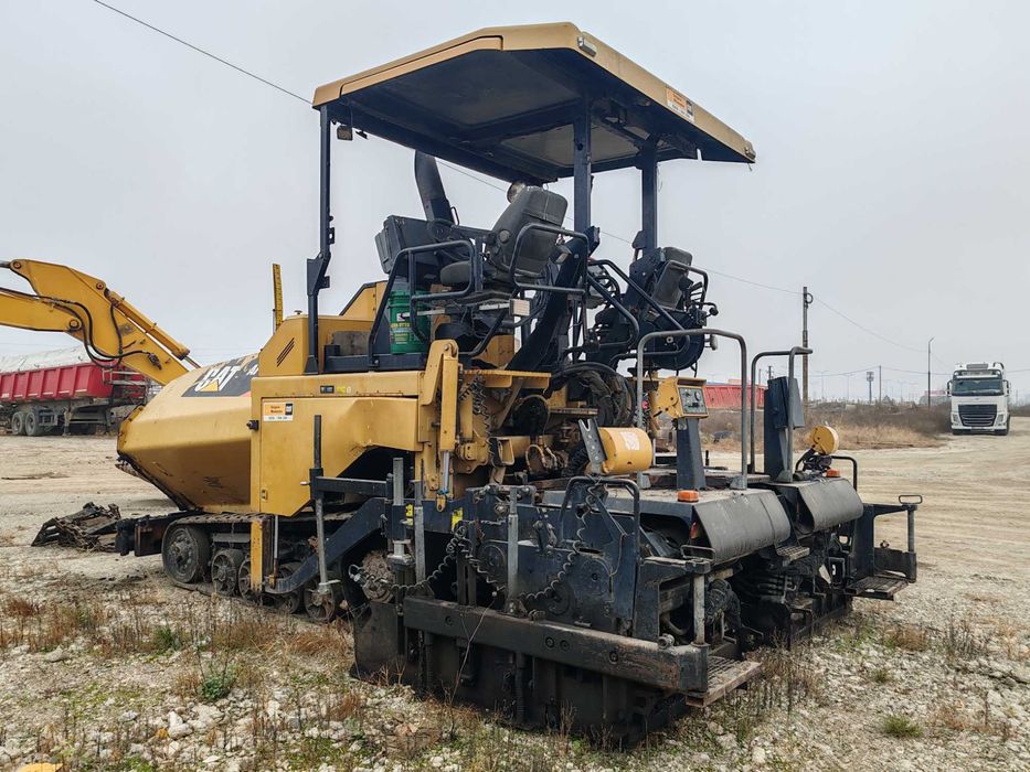 Finisor asfalt pe senile Caterpillar AP555E 2010 Rate/Credit