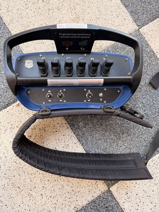 Macara Autoutilitara   Sprinter / Iveco Ridica 2Tone