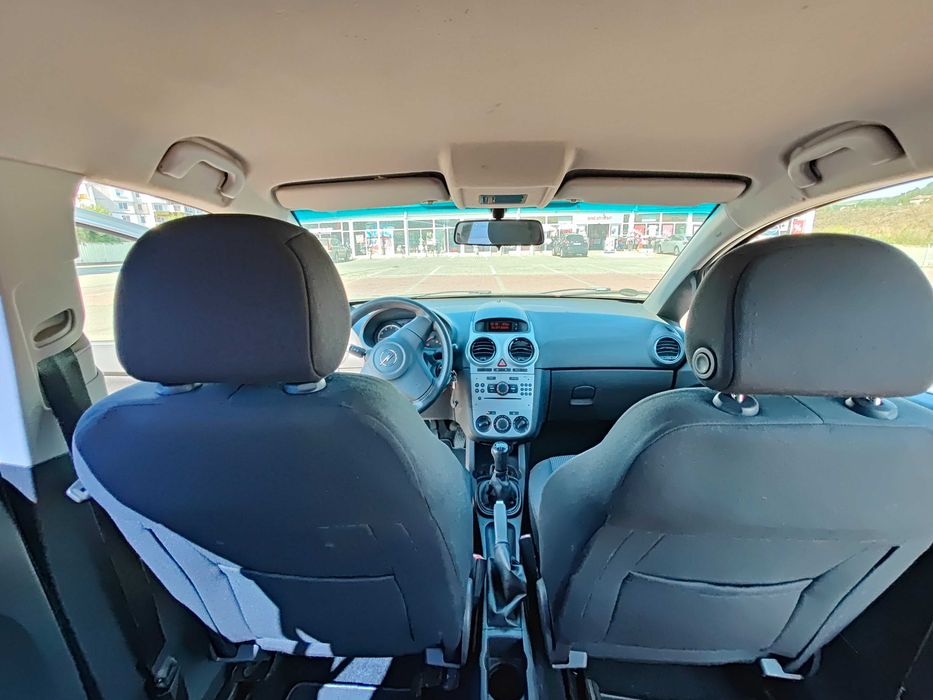Opel Corsa 1.4 Benzina 2011