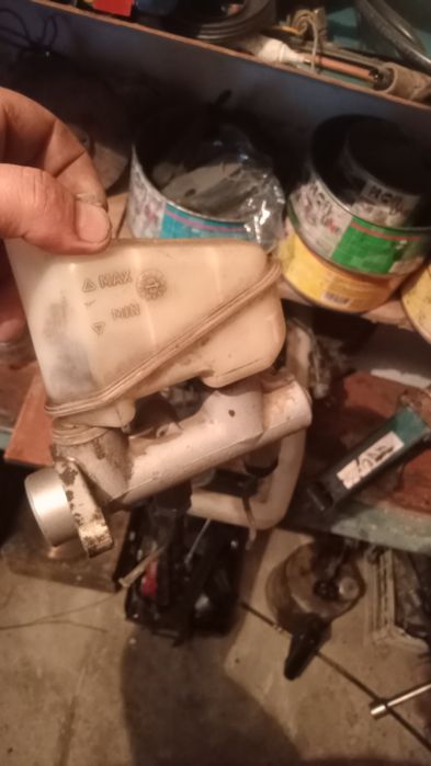 Опель   вектра  а    2.0  .18   запчасти