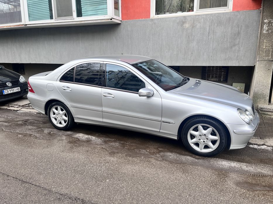 Мерцедес C320 бензин